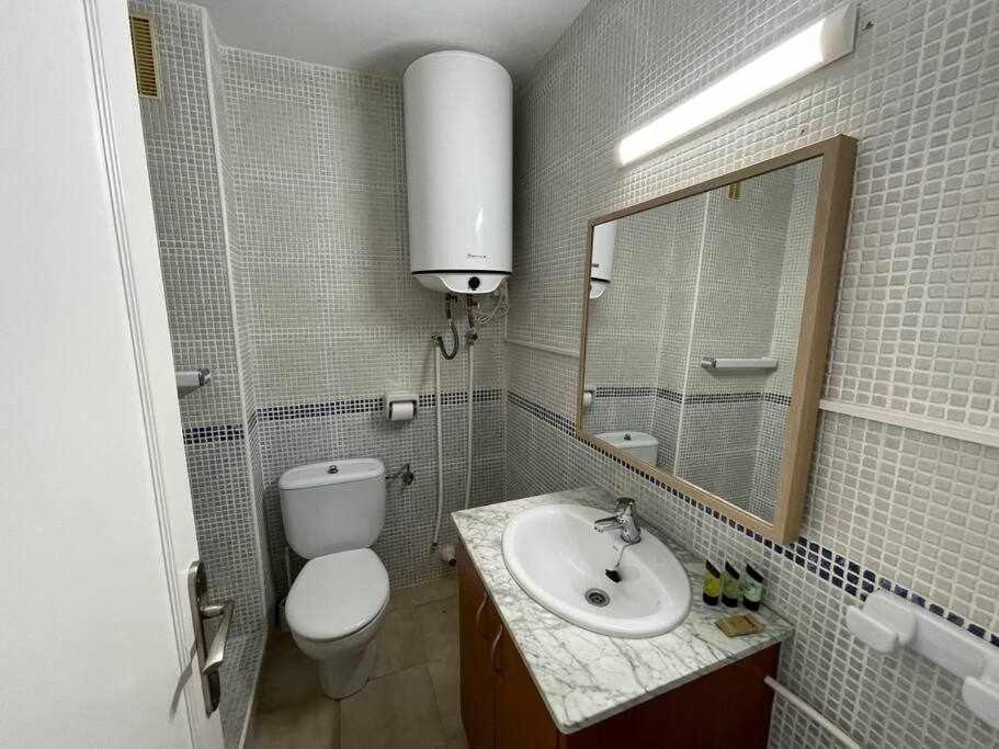 Mitjana Apartamento Con Piscina Ciutadella  Bagian luar foto