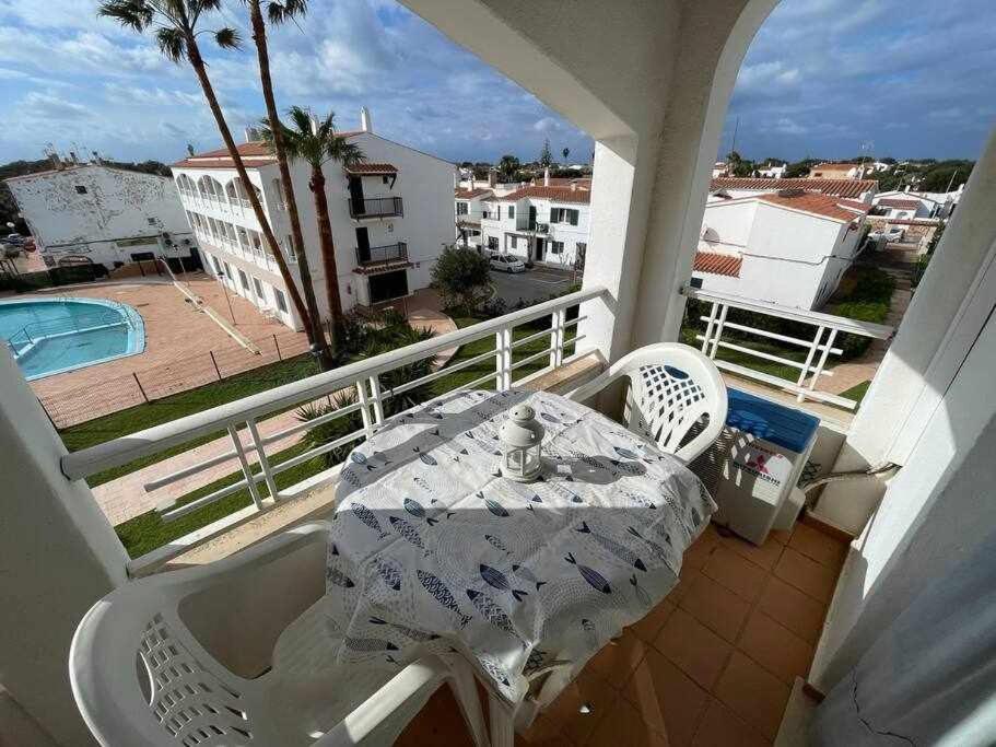 Mitjana Apartamento Con Piscina Ciutadella  Bagian luar foto